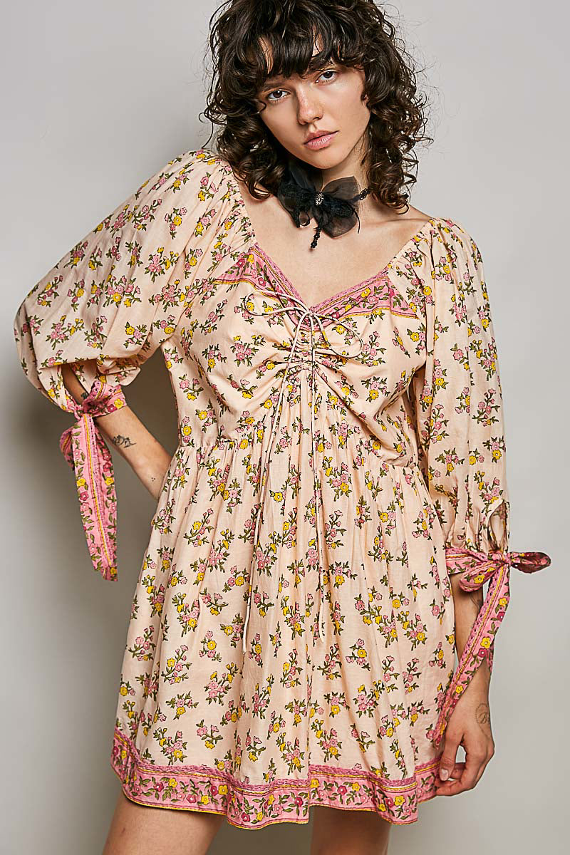 Floral Bloom Lace-Up Mini