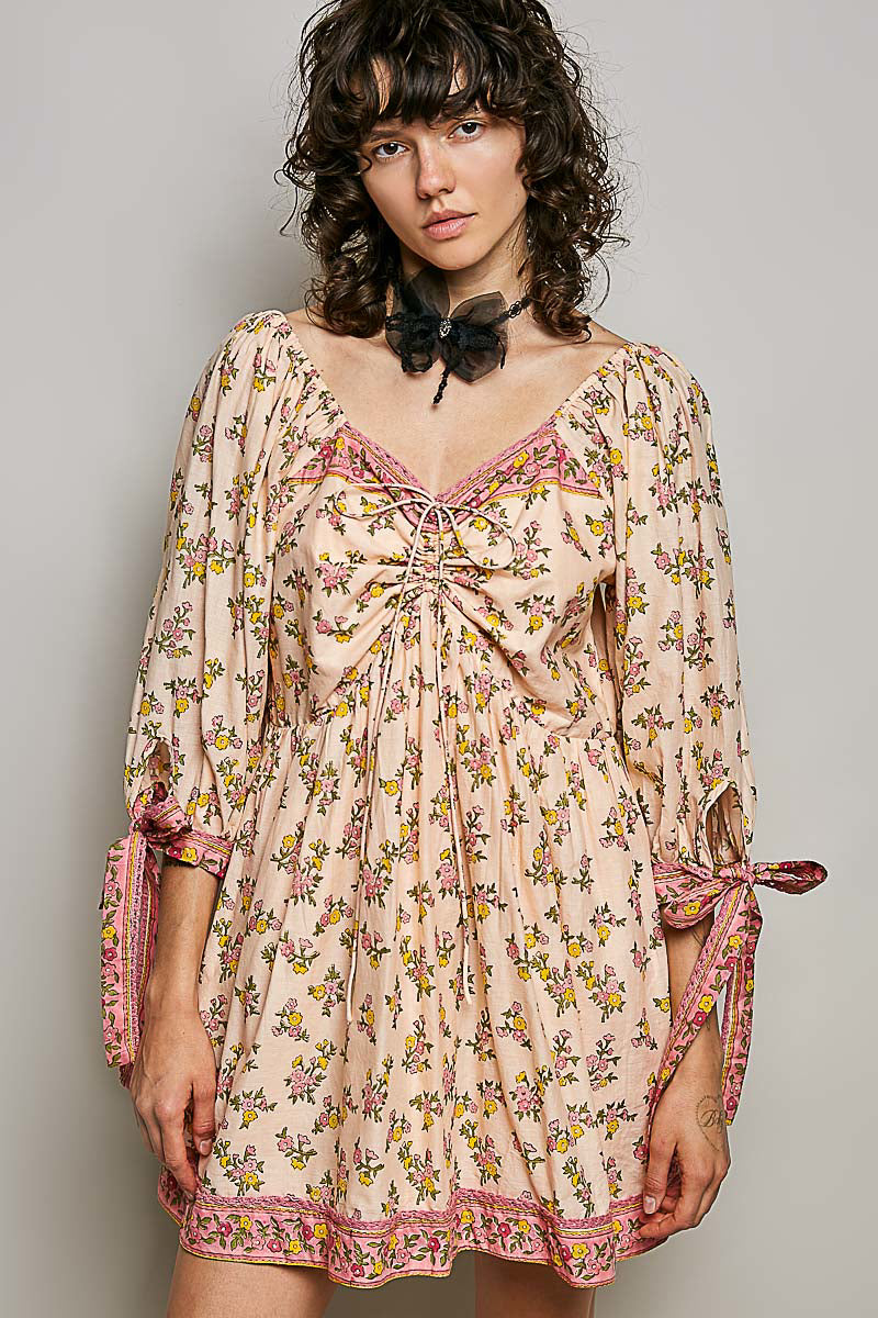 Floral Bloom Lace-Up Mini