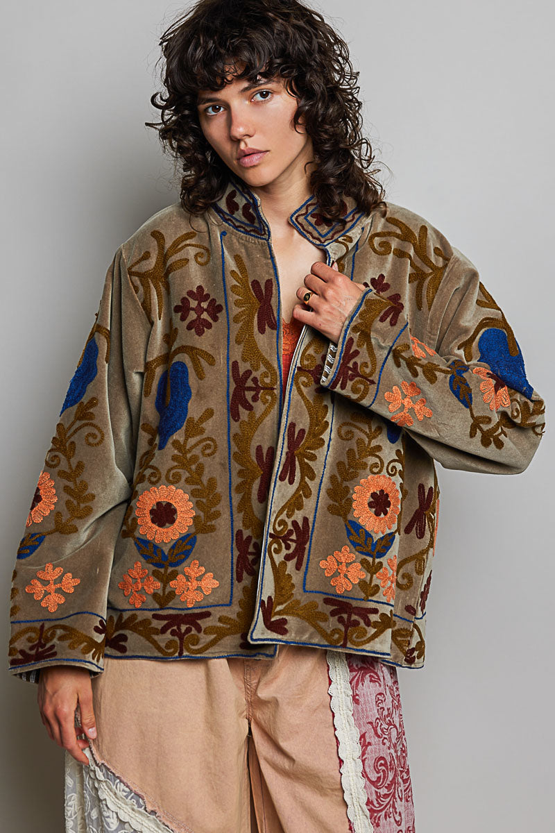 POL Vintage Floral Embroidered Velvet Jacket
