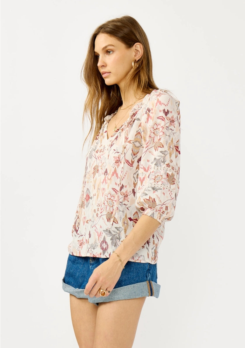 LOVESTITCH 3/4 Split Neck Lace Trim Crinkle Blouse