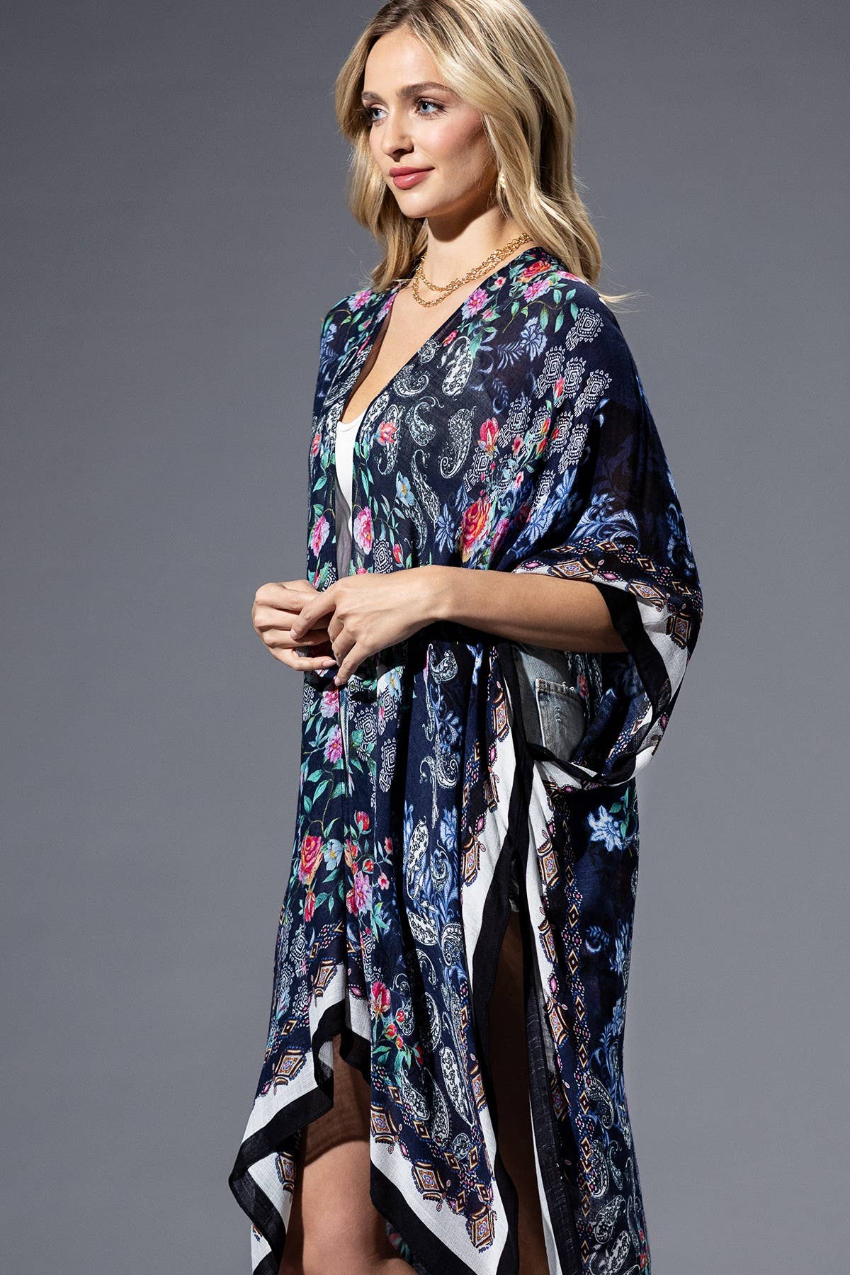 Rose Paisley Viscose Kimono