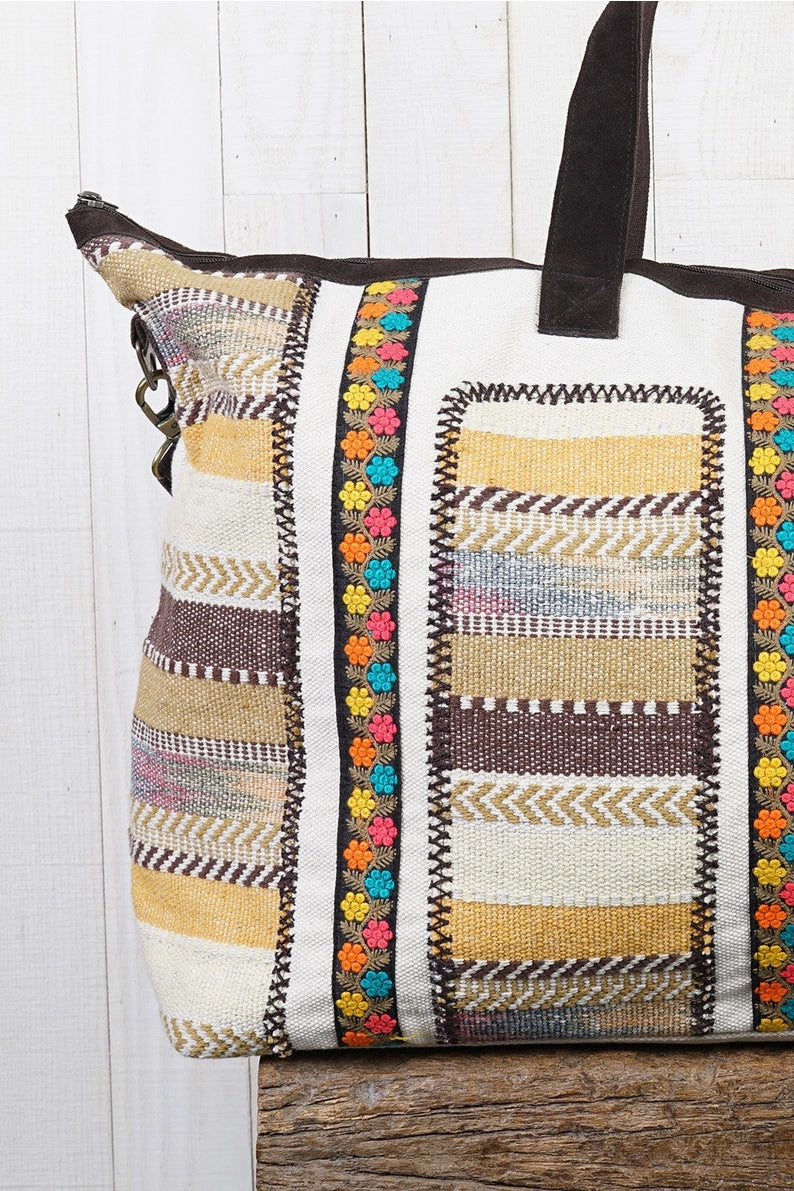 LOVESTITCH Patchwork Getaway Bag