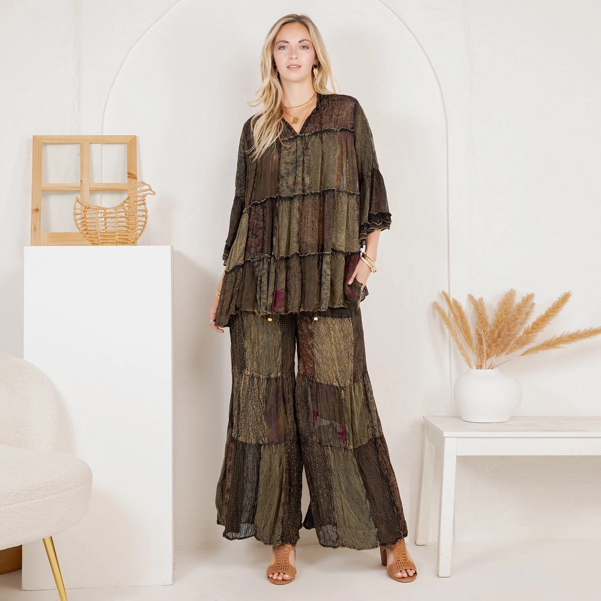 YOUNG THREAD Boho Set: Band Collar Jhabla Top & Retro Flare Pants