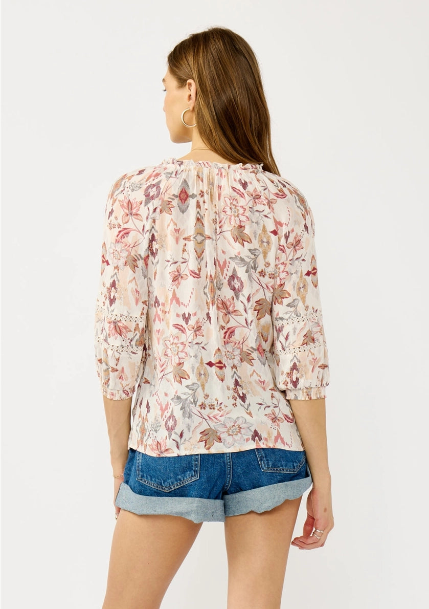 LOVESTITCH 3/4 Split Neck Lace Trim Crinkle Blouse