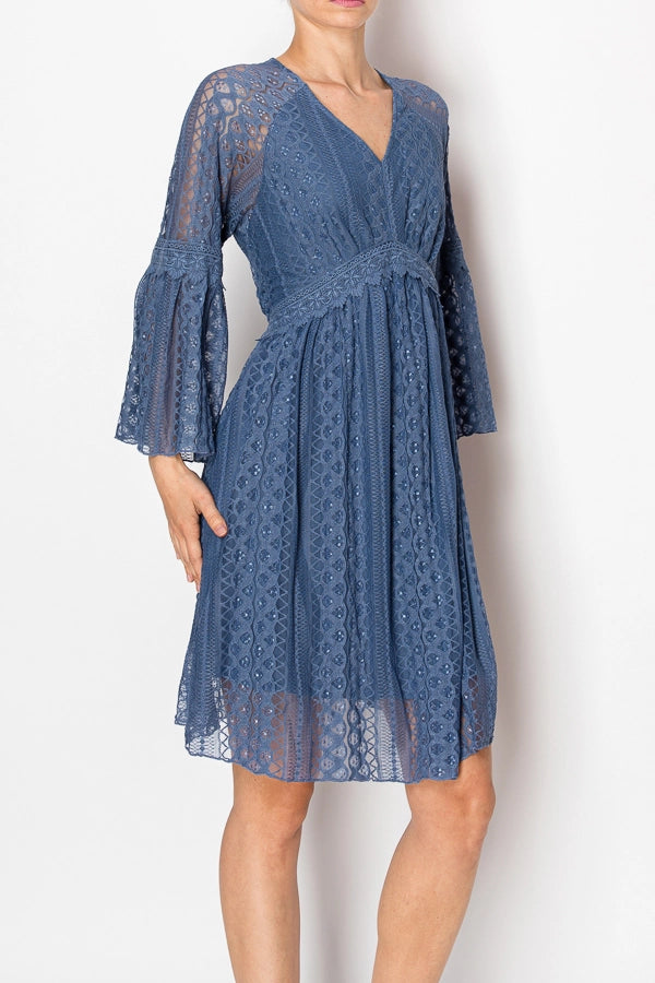 ORIGAMI APPAREL Dreamy Lined Lace Dress w/ Bell Sleeves