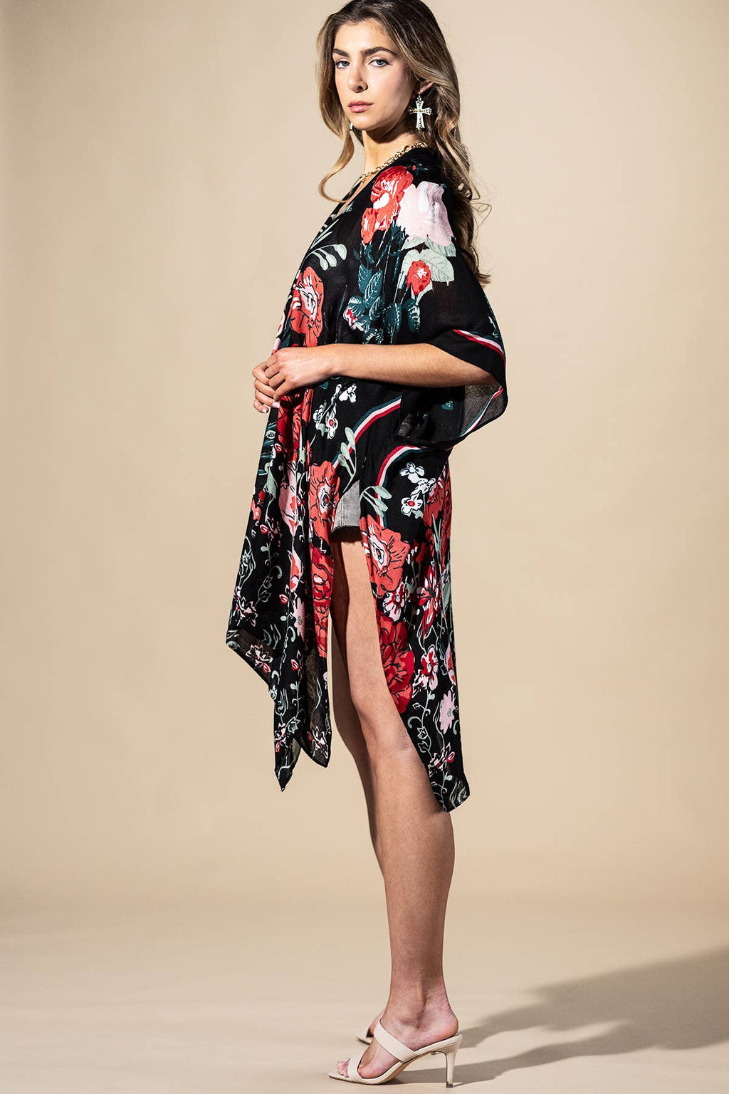 Red Flower Garden Viscose Kimono