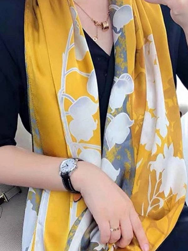 Wild Floral Printed Shawl